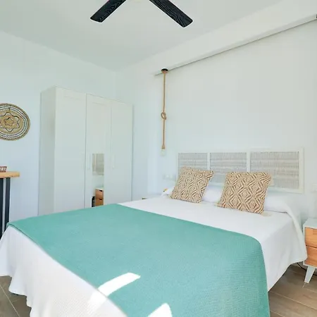 Eden Beach Apartment